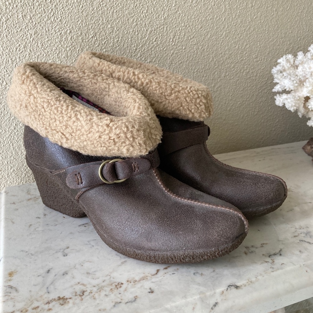 Last Chance Before Donating-Timberland Bootie Boots leather-Shearling type cuff